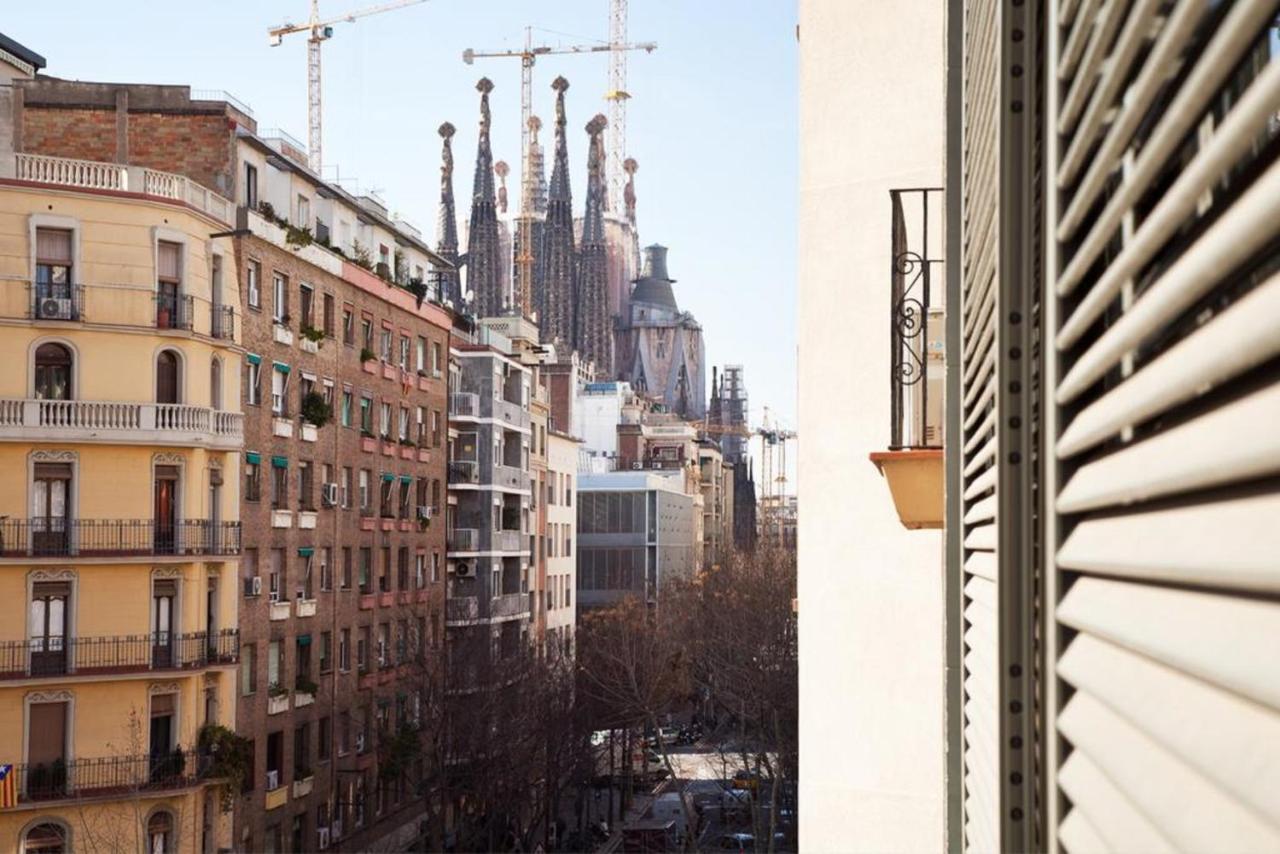 You Stylish Sagrada Familia Apartments Барселона Екстериор снимка