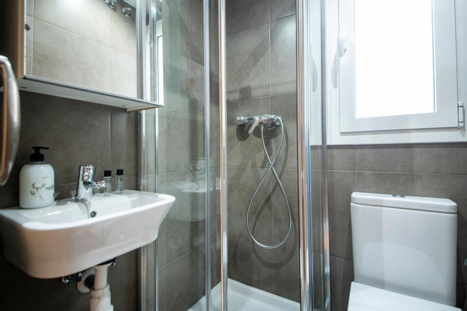 You Stylish Sagrada Familia Apartments Барселона Екстериор снимка